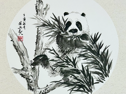 写生,熊猫上树吃竹子