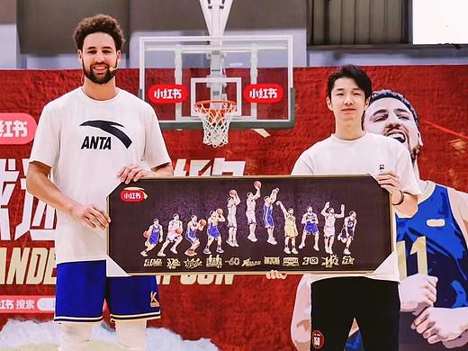安踏KT7莱汤普森中国行生涯长图插画美漫写实卡通设计