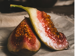 静物摄影-无花果|暗调绘画素材你值得拥有