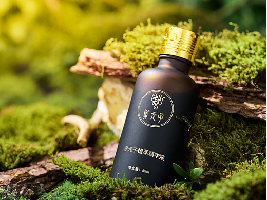 觉元子植萃精华液创意摄影