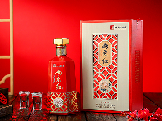 白酒攝影（個人主頁-ZNjM0OTcyNDQ=） - 產(chǎn)品攝影 - 站酷設(shè)計師攝影師行者原創(chuàng)素材 - 站酷ZCOOL