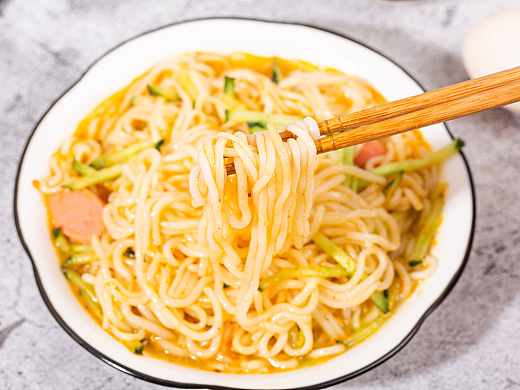 蛮夫极客魔芋面