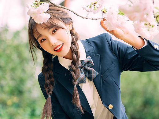 你是一树一树的花开/春日jk