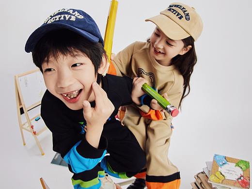 Manhojia Outdoor Apparel Collection（個(gè)人主頁(yè)-ZNjcyNzYxODQ=） - 人像攝影 - 站酷設(shè)計(jì)師WaiTinG0417原創(chuàng)素材 - 站酷ZCOOL