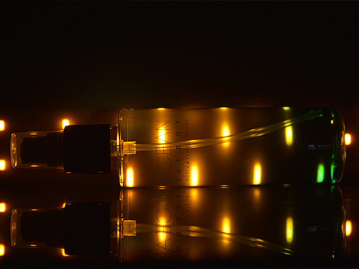 尊蓝男士爽肤水（个人主页-ZNjQxMjUyMjA=） - 产品摄影 - 站酷设计师Z367503937原创素材 - 站酷ZCOOL