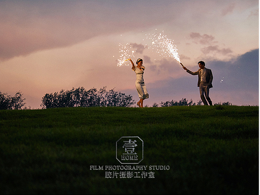 《爱乐之城》同款婚纱照，高级文艺！