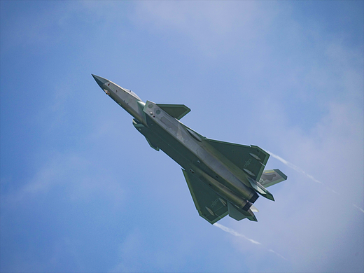 龙吟长空