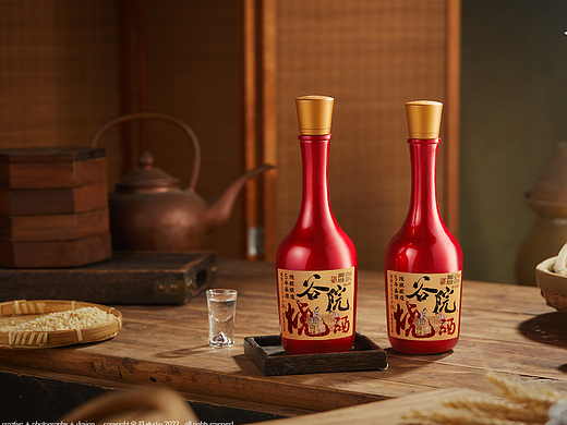 一杯农家谷酿 I 谷院烧酒白酒拍摄