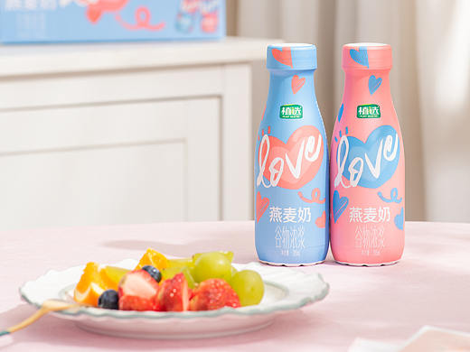 伊利植选燕麦奶