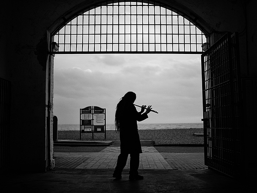 Man without Bond