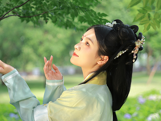 鸝兒姑娘（個(gè)人主頁-ZNjA0NzI5NDQ=） - 人像攝影 - 站酷設(shè)計(jì)師杏人兒原創(chuàng)素材 - 站酷ZCOOL