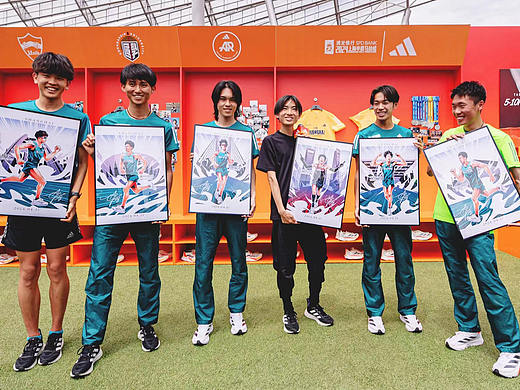阿迪达斯上海半程马拉松箱根驿传 美漫插画写实卡通