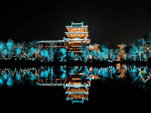 文旅夜游项目如何促进城市夜间经济的发展