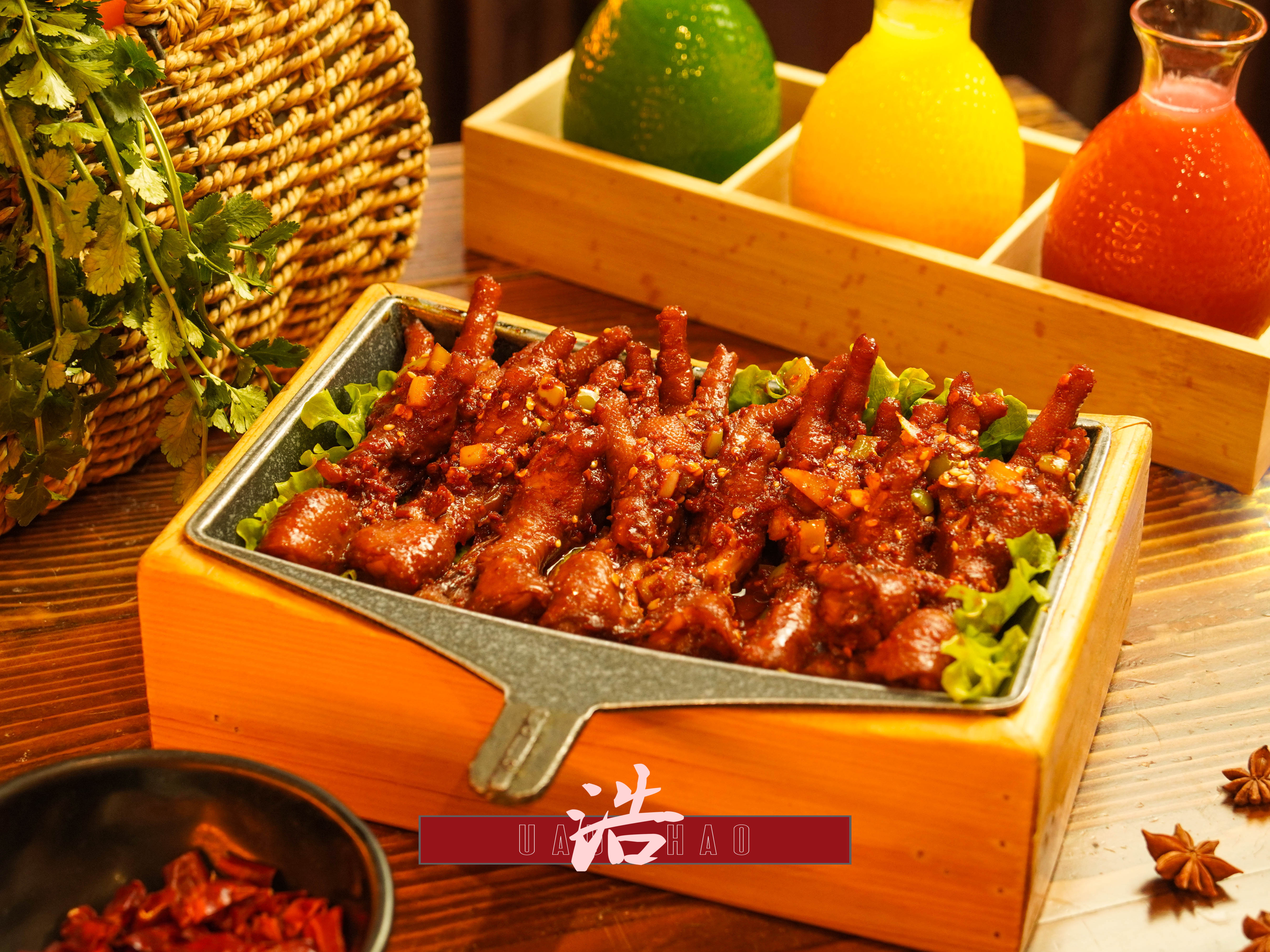 校门口美食——火辣鸡爪