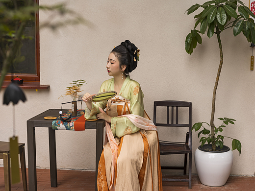 小太平（个人主页-ZNjEyOTMyMTI=） - 人像摄影 - 站酷设计师鲤镜原创素材 - 站酷ZCOOL