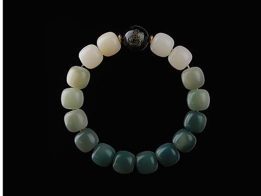 【饰品/菩提根手串/静物拍摄】（个人主页-ZNjA5NTE4MDQ=） - 产品摄影 - 站酷设计师咸鱼下锅原创素材 - 站酷ZCOOL