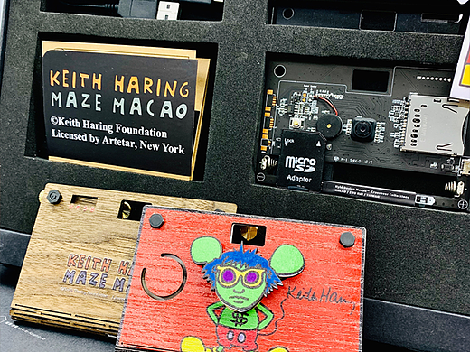 文创产品摄影——凯斯·哈林(Keith Haring）相机