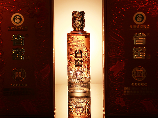白酒包装之省窖酒·龙行龘龘
