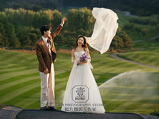 近期可拍的北京草坪婚纱照,放心冲!