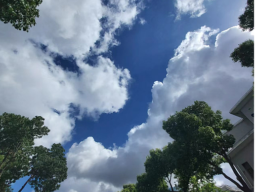 7月的上海天氣（個(gè)人主頁(yè)-ZNjMyNDY5NDA=） - 風(fēng)光攝影 - 站酷設(shè)計(jì)師豆豆的筑夢(mèng)原創(chuàng)素材 - 站酷ZCOOL