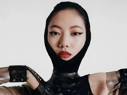 esee英模｜李禾佳｜VOGUE