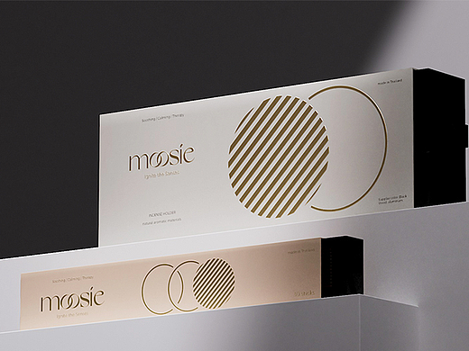 Moosie 香薰品牌与动态表现