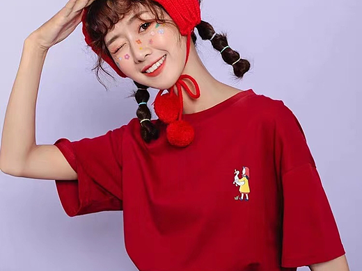 模特滴滴 T恤拍摄 纯色底棚拍