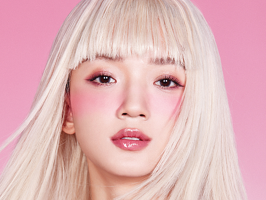 设计师品牌少女彩妆口红拍摄