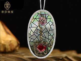 奈莎NASA珠宝高级珠宝私人定制原创设计东方艺术珠宝作品《一见倾心》