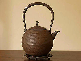 日本南部铁壶铸造流程