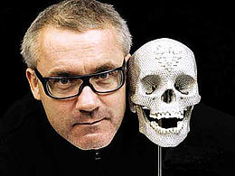 当代艺术不是艺术？听听最值钱的当代艺术家达明安·赫斯特怎么说