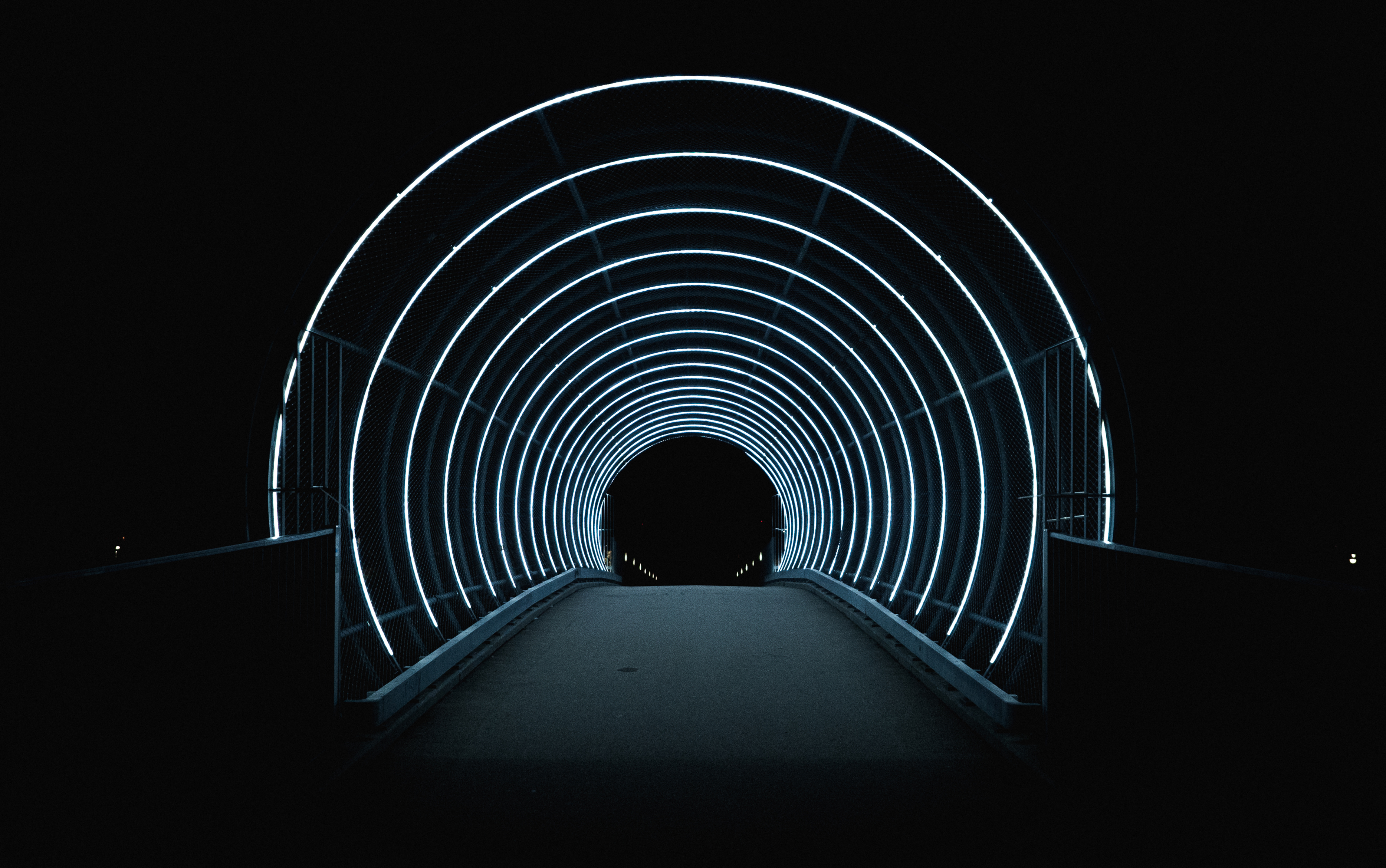 A_Luu的個(gè)人主頁(yè)（封面預(yù)覽） - 主頁(yè)封面設(shè)置 - 站酷設(shè)計(jì)師A_Luu原創(chuàng)素材 - 站酷ZCOOL