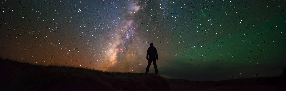 輝色的扣子的個(gè)人主頁(yè)（封面預(yù)覽） - 主頁(yè)封面設(shè)置 - 站酷設(shè)計(jì)師輝色的扣子原創(chuàng)素材 - 站酷ZCOOL