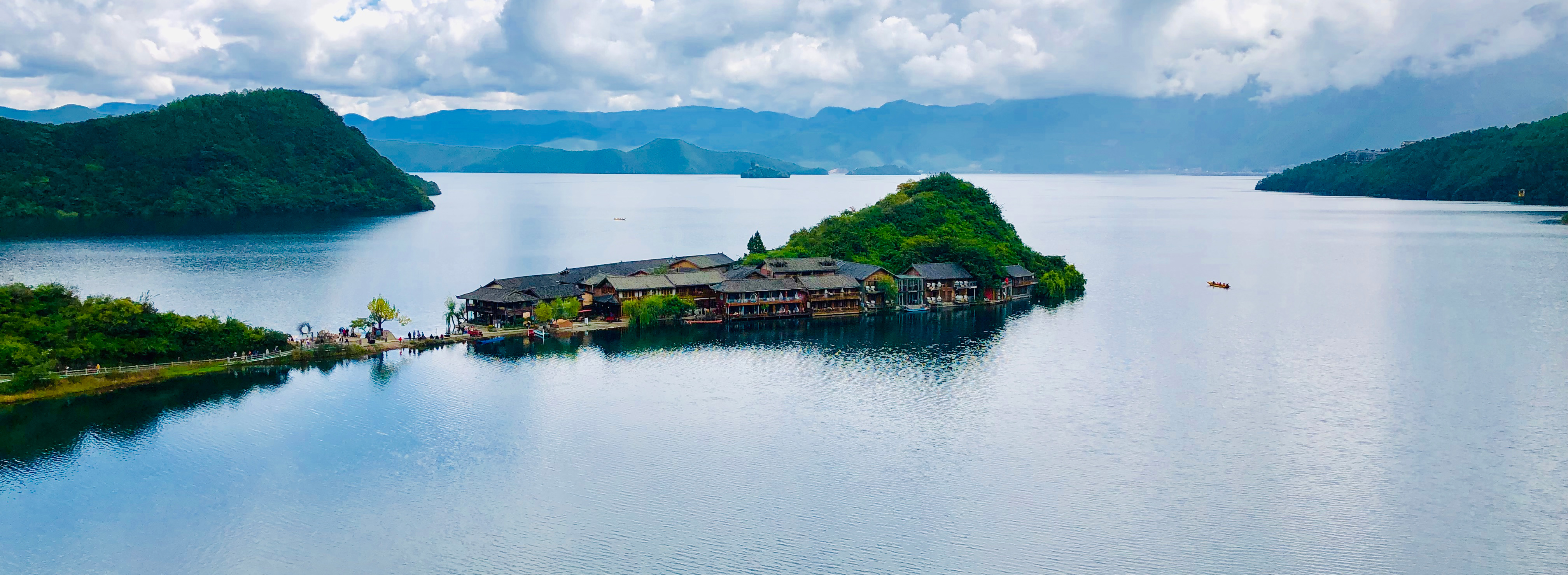 小阿秋_的个人主页（封面预览） - 主页封面设置 - 站酷设计师小阿秋_原创素材 - 站酷ZCOOL