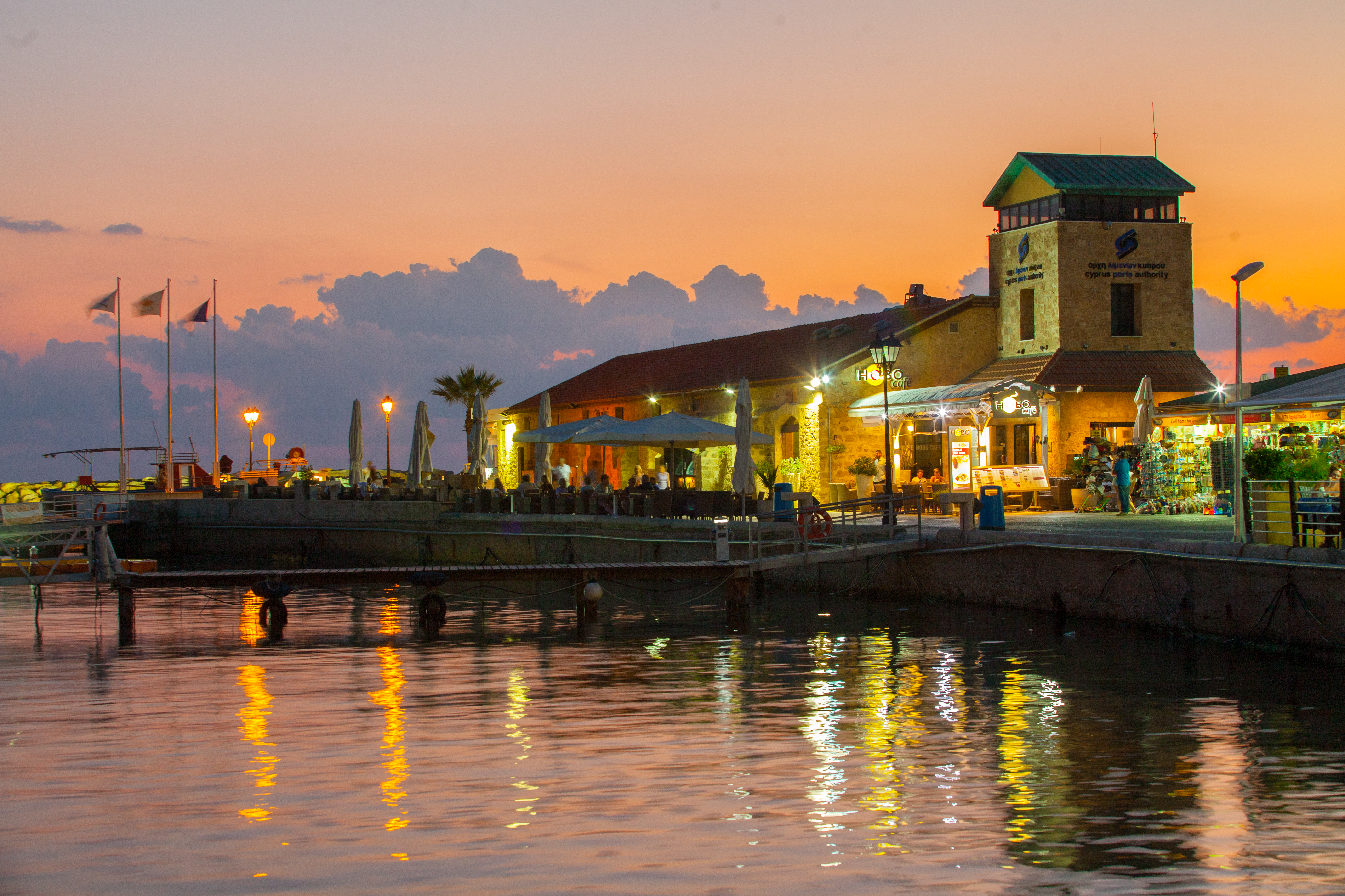 白兔的白的個人主頁（封面預覽） - 主頁封面設置 - 站酷設計師白兔的白原創(chuàng)素材 - 站酷ZCOOL