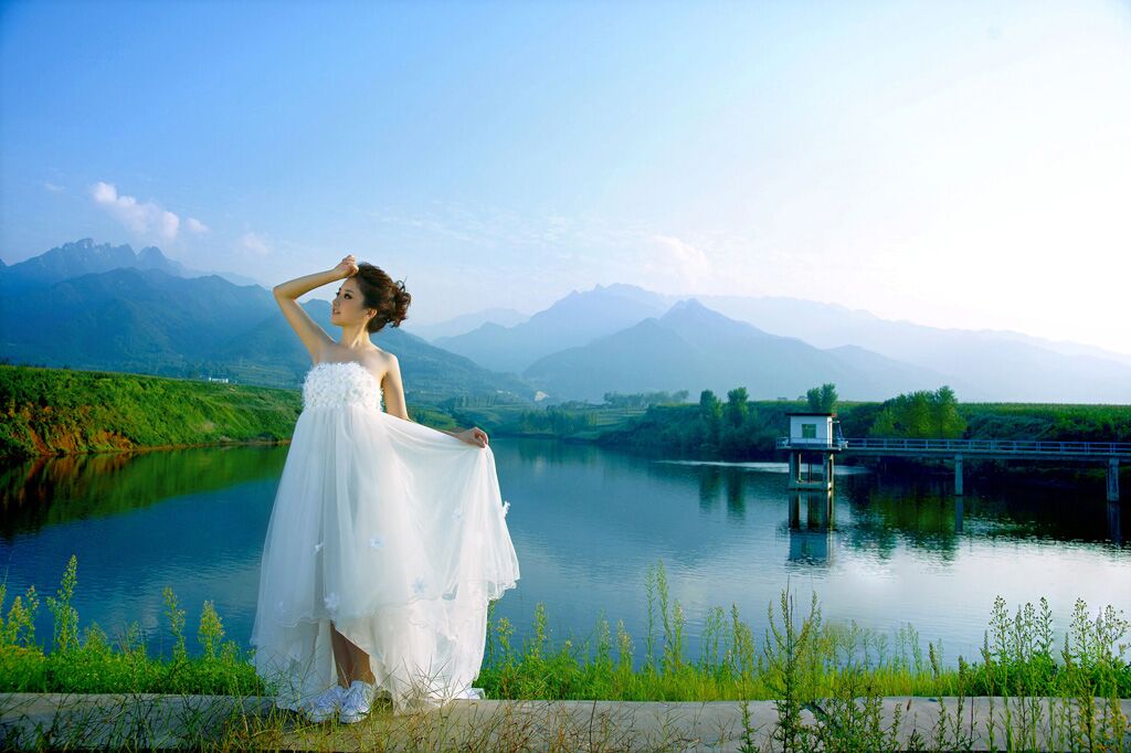 霞寶兒的個(gè)人主頁(yè)（封面預(yù)覽） - 主頁(yè)封面設(shè)置 - 站酷設(shè)計(jì)師霞寶兒原創(chuàng)素材 - 站酷ZCOOL
