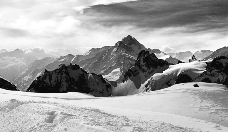 suyilatu的个人主页（封面预览） - 主页封面设置 - 站酷设计师suyilatu原创素材 - 站酷ZCOOL