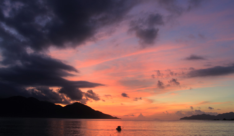 Sanm3318的個人主頁（封面預(yù)覽） - 主頁封面設(shè)置 - 站酷設(shè)計師Sanm3318原創(chuàng)素材 - 站酷ZCOOL