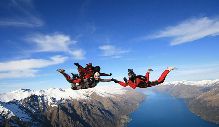 专治牛魔王的个人主页（封面预览） - 主页封面设置 - 站酷设计师专治牛魔王原创素材 - 站酷ZCOOL