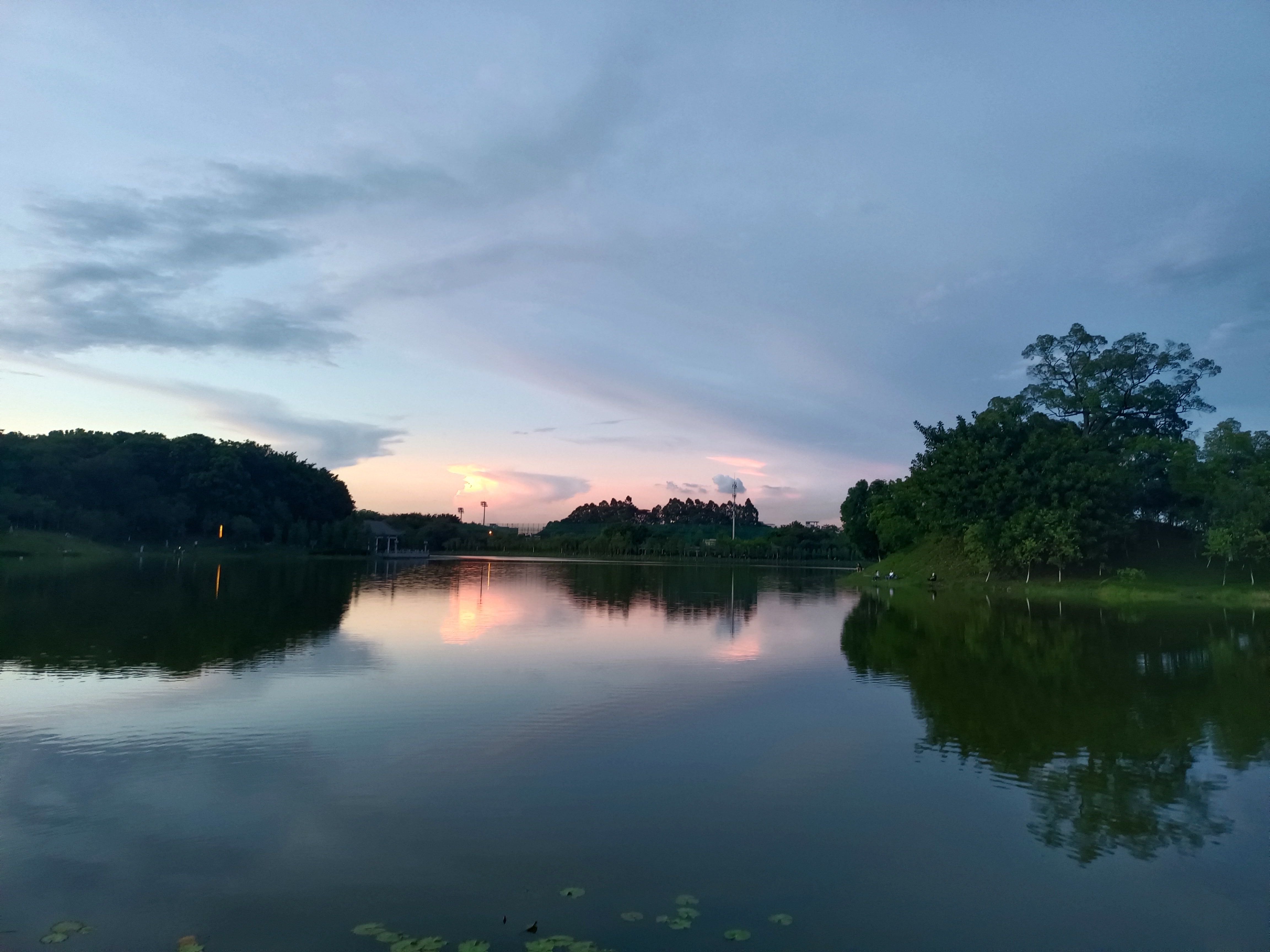 冰美式R的個(gè)人主頁(yè)（封面預(yù)覽） - 主頁(yè)封面設(shè)置 - 站酷設(shè)計(jì)師冰美式R原創(chuàng)素材 - 站酷ZCOOL