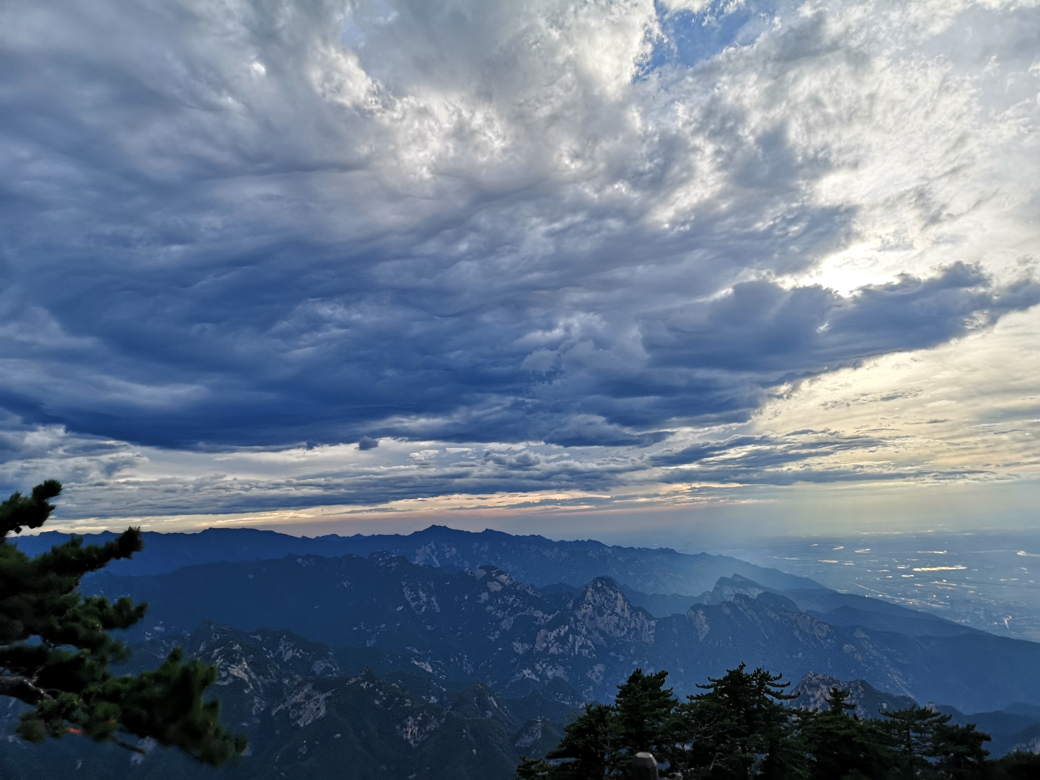 陽(yáng)瑒的個(gè)人主頁(yè)（封面預(yù)覽） - 主頁(yè)封面設(shè)置 - 站酷設(shè)計(jì)師陽(yáng)瑒原創(chuàng)素材 - 站酷ZCOOL