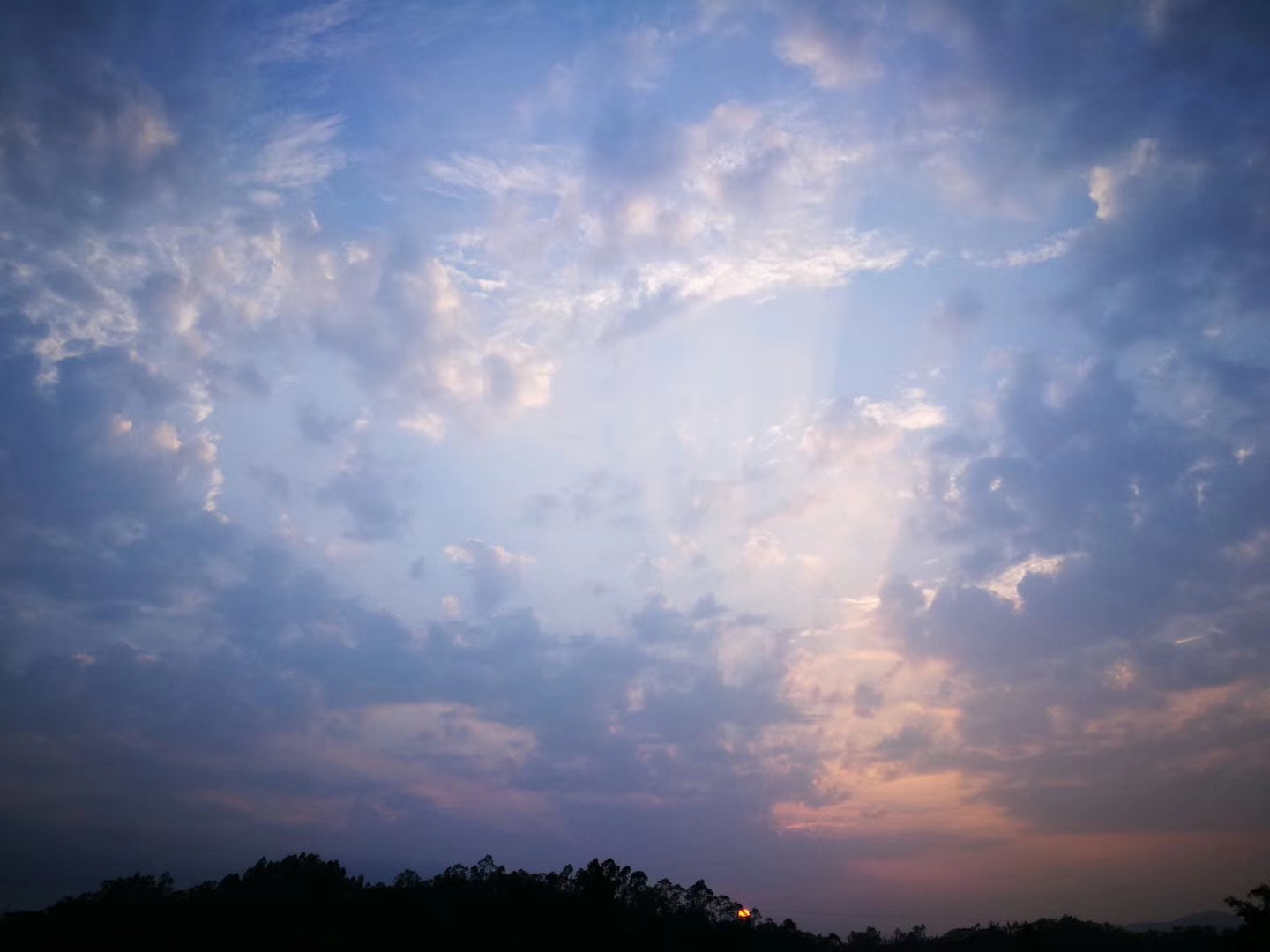 Gulurou77的个人主页（封面预览） - 主页封面设置 - 站酷设计师Gulurou77原创素材 - 站酷ZCOOL