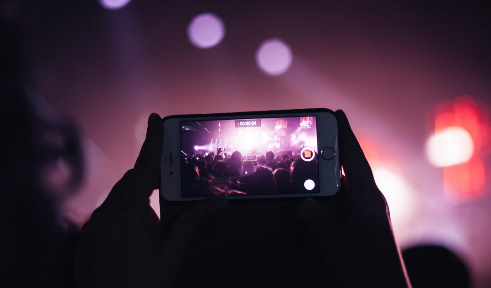 維維西的個(gè)人主頁（背景預(yù)覽） - 主頁背景設(shè)置 - 站酷設(shè)計(jì)師維維西原創(chuàng)素材 - 站酷ZCOOL