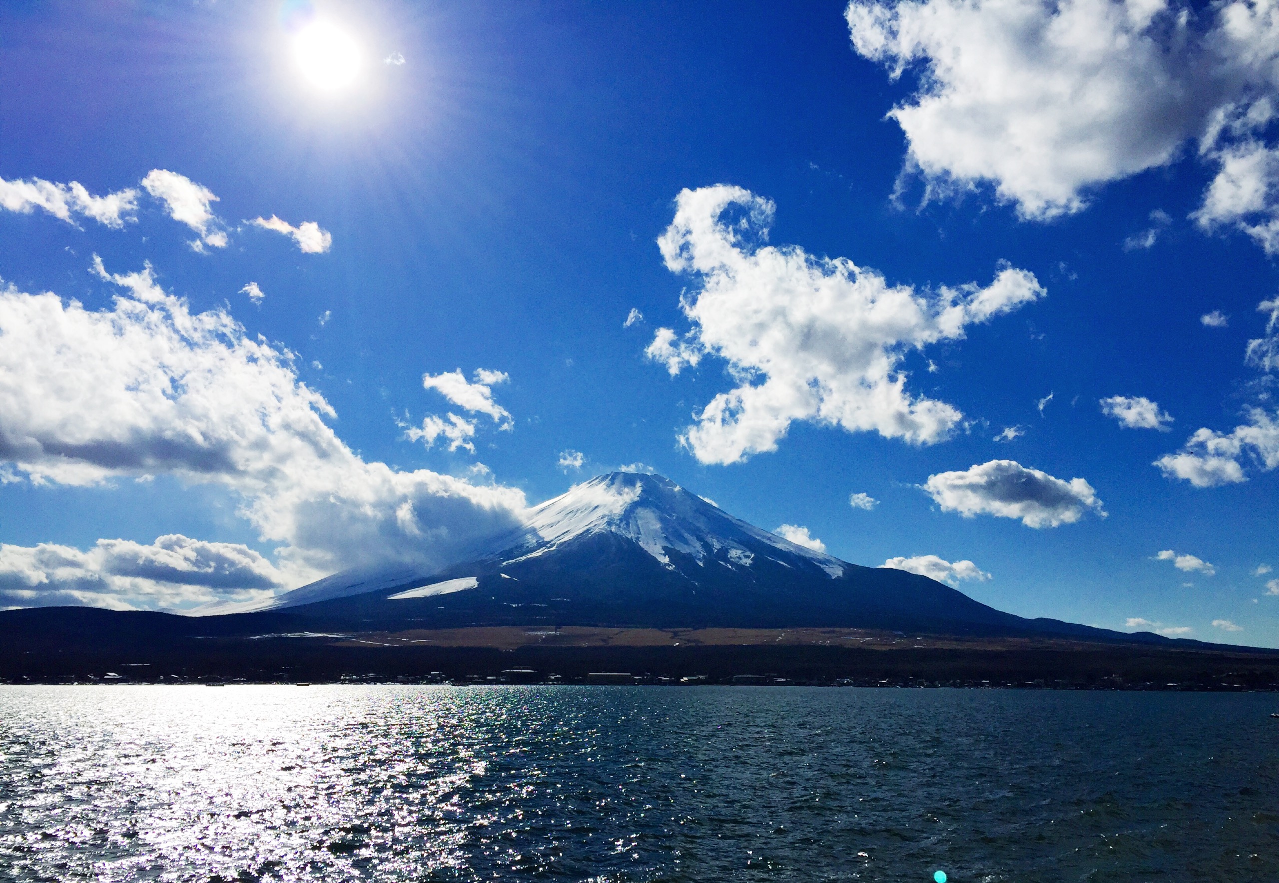 小雲朵的个人主页（背景预览） - 主页背景设置 - 站酷设计师小雲朵原创素材 - 站酷ZCOOL