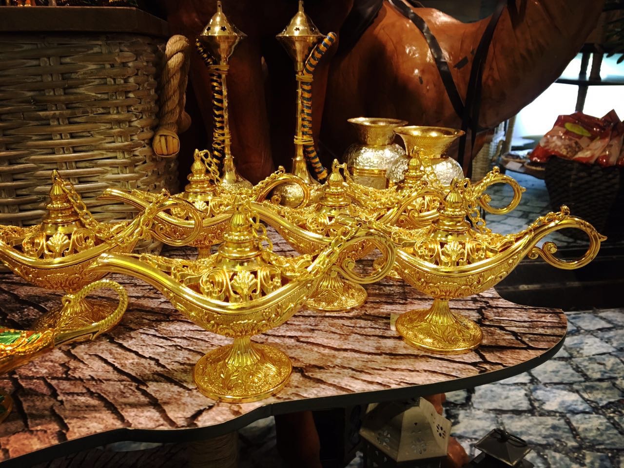 Olivia_Wang的個(gè)人主頁(yè)（背景預(yù)覽） - 主頁(yè)背景設(shè)置 - 站酷設(shè)計(jì)師Olivia_Wang原創(chuàng)素材 - 站酷ZCOOL