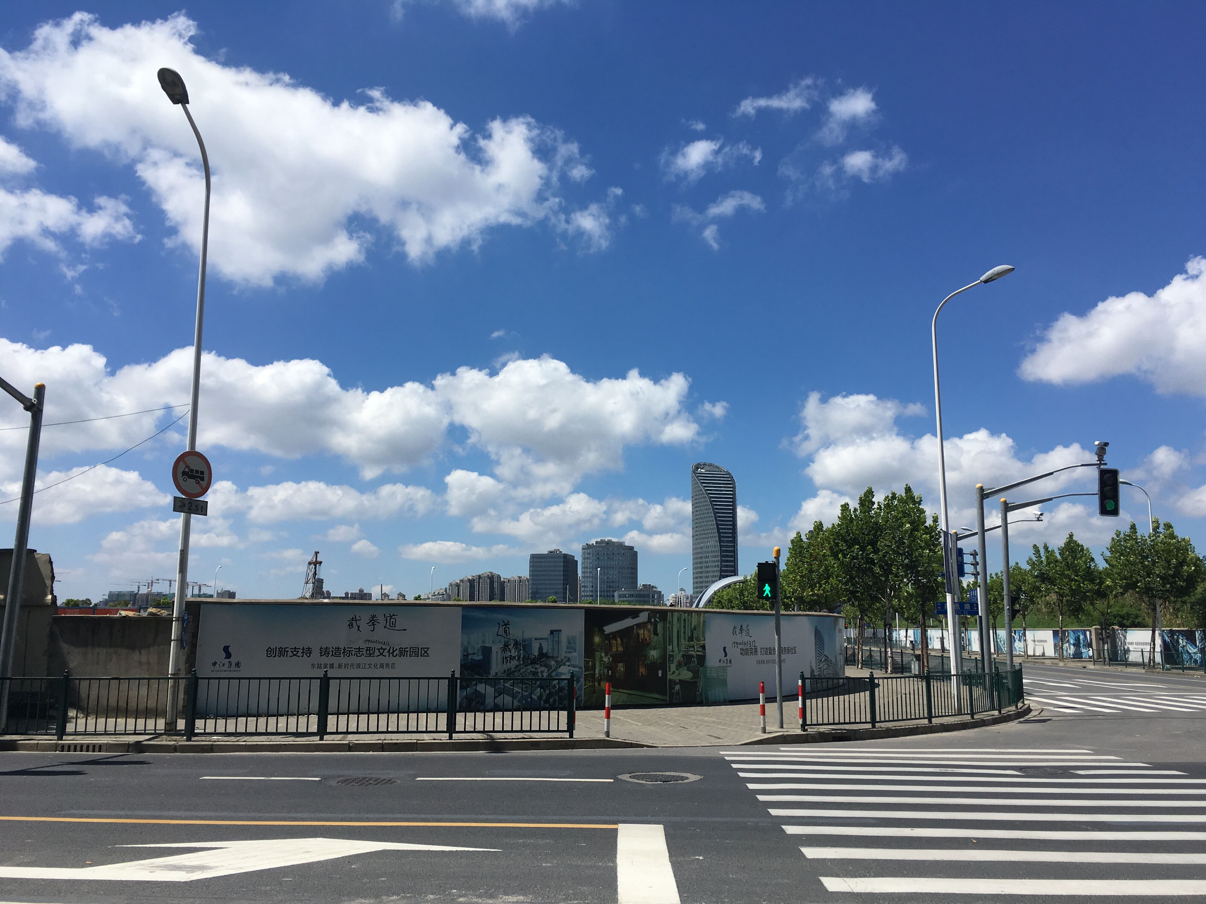 紫色空靈的個(gè)人主頁(yè)（背景預(yù)覽） - 主頁(yè)背景設(shè)置 - 站酷設(shè)計(jì)師紫色空靈原創(chuàng)素材 - 站酷ZCOOL