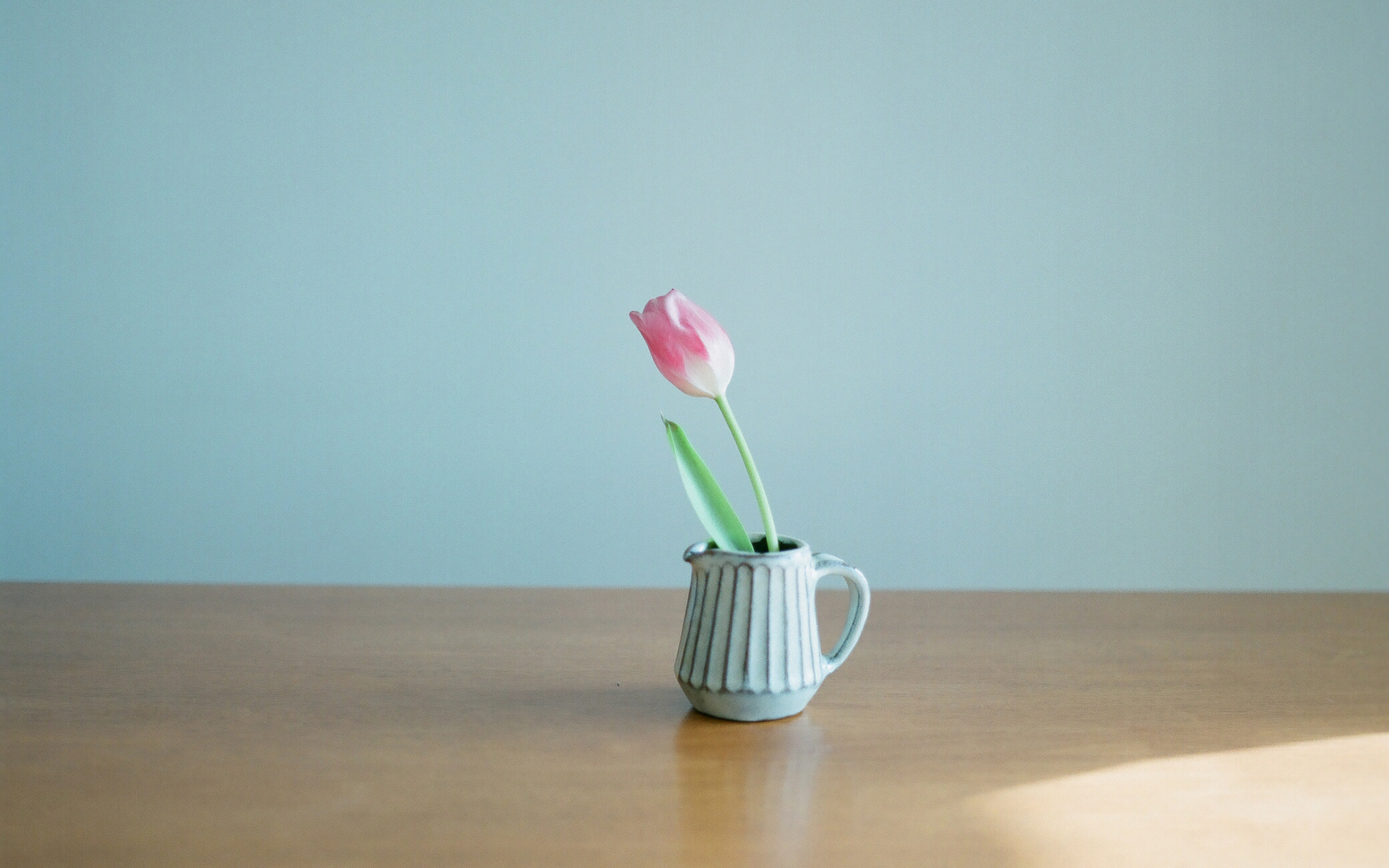 冠華設(shè)計的個人主頁（背景預(yù)覽） - 主頁背景設(shè)置 - 站酷設(shè)計師冠華設(shè)計原創(chuàng)素材 - 站酷ZCOOL