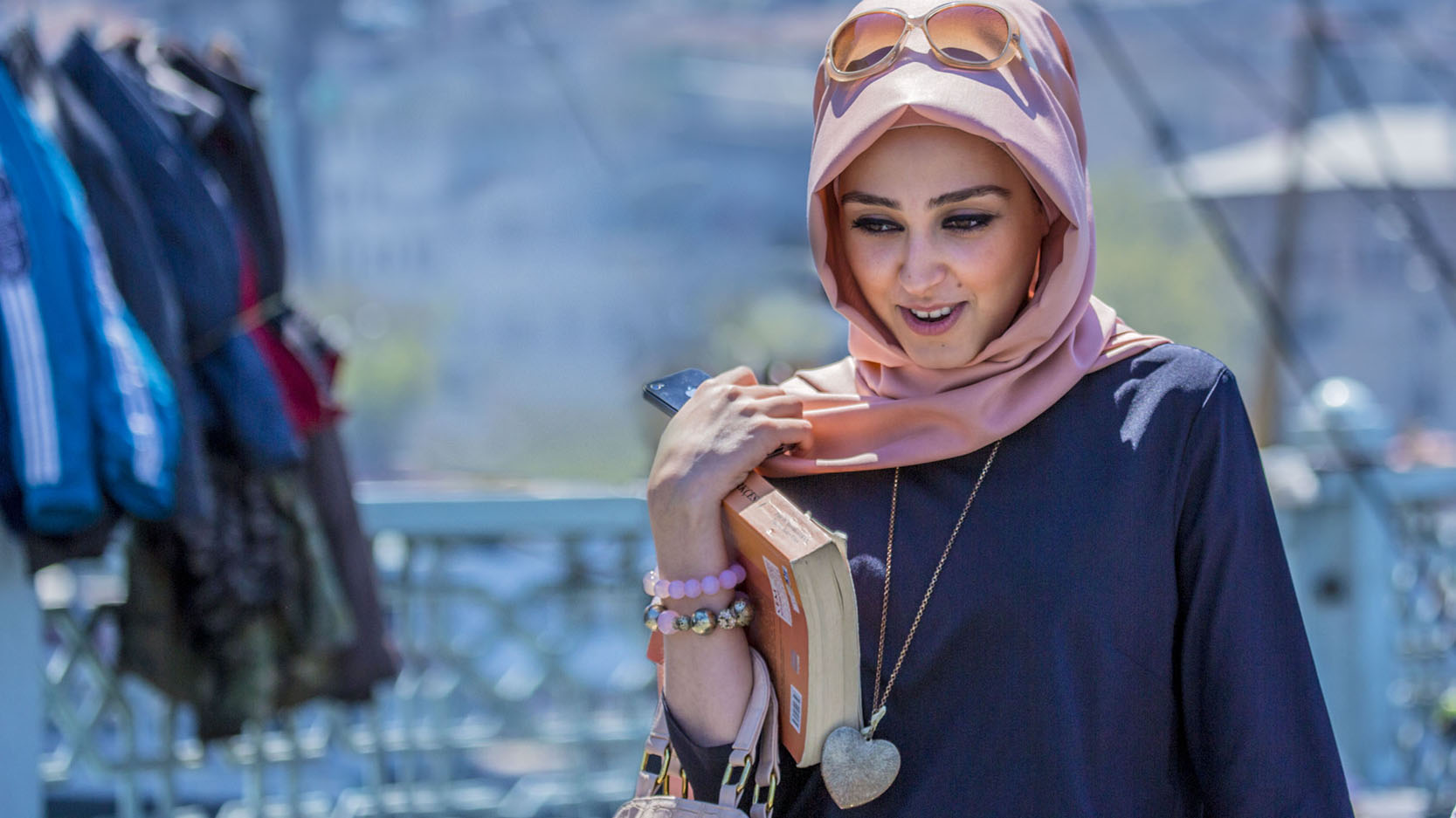 火豹品牌設(shè)計(jì)的個(gè)人主頁(yè)（背景預(yù)覽） - 主頁(yè)背景設(shè)置 - 站酷設(shè)計(jì)師火豹品牌設(shè)計(jì)原創(chuàng)素材 - 站酷ZCOOL