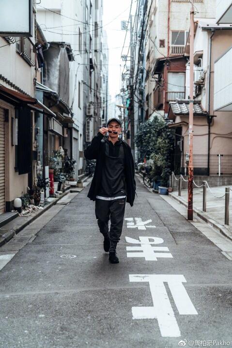 LYH_132的个人主页（背景预览） - 主页背景设置 - 站酷设计师LYH_132原创素材 - 站酷ZCOOL