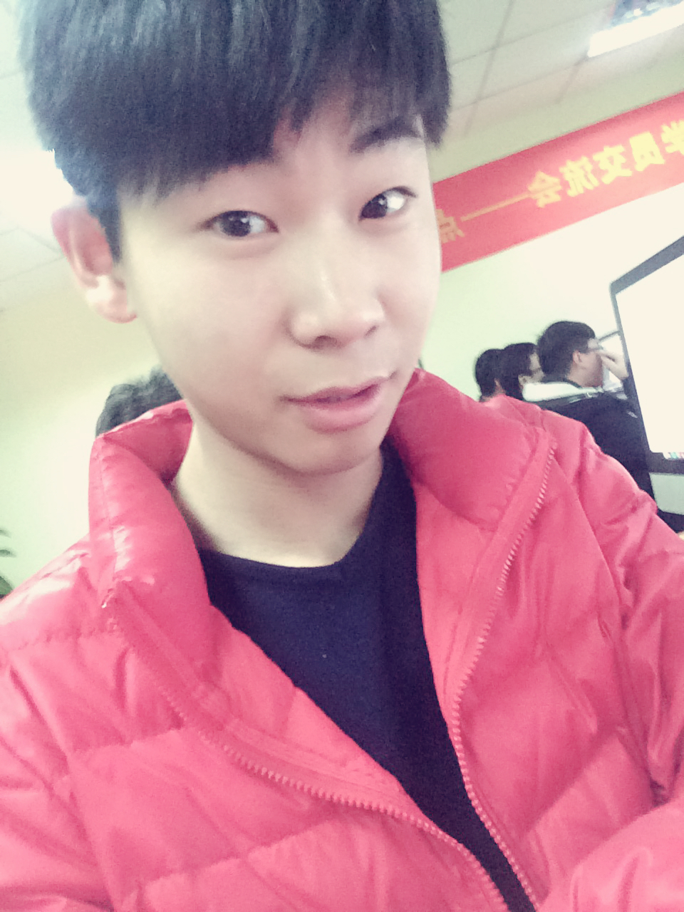 趙利偉的個(gè)人主頁(yè)（背景預(yù)覽） - 主頁(yè)背景設(shè)置 - 站酷設(shè)計(jì)師趙利偉原創(chuàng)素材 - 站酷ZCOOL